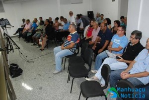 Câmara de Manhuaçu promove audiência sobre Plano de Saneamento e Crise Hídrica (1)